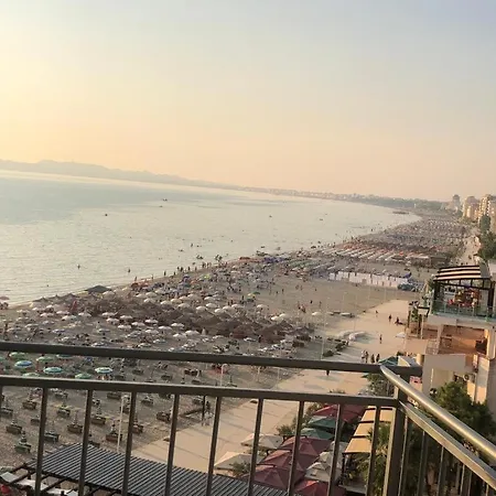 Appartement Beachfront With Sea View At Kamelia Building