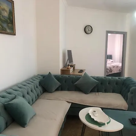 Beachfront With Sea View At Kamelia Building Appartement